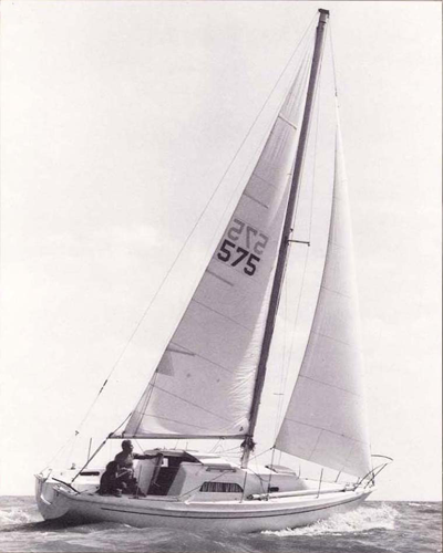 Pearson 26 Sailing